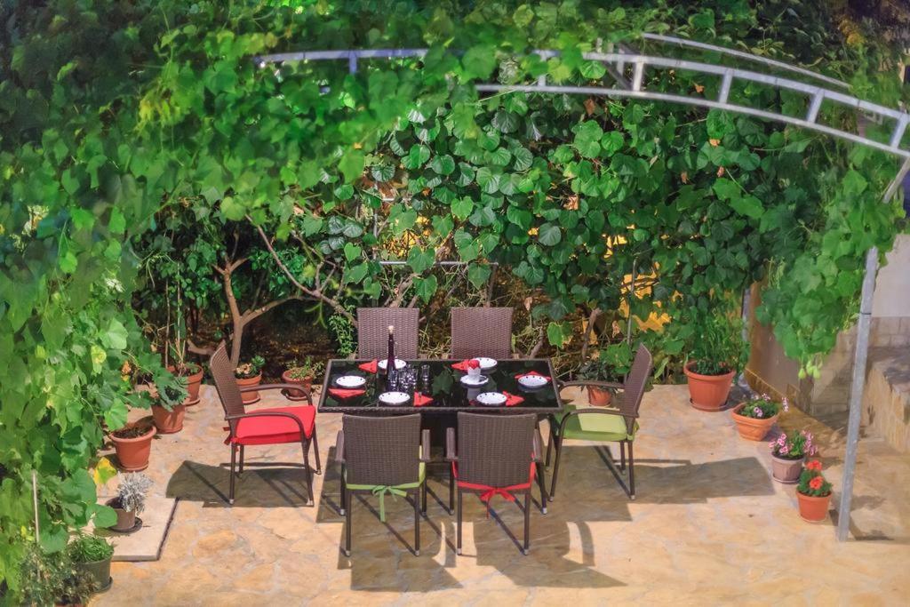 Apartment Zeljana 斯拉汀 外观 照片